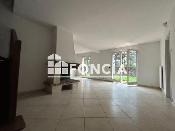 Location Maison 6 pièces 131.95 m² - 8 ALLE EDGAR DEGAS Croissy Sur Seine 78290