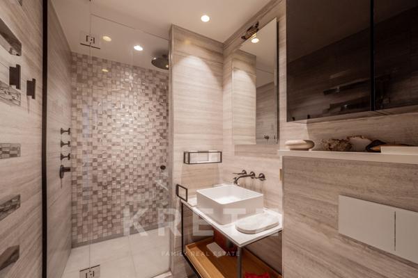 Penthouse d'exception sur l'Arc de Triomphe.