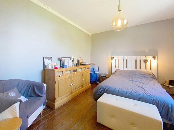 Maison en pierre à vendre à Vars Sur Roseix - 3 chambres - Une piscine - Garage -