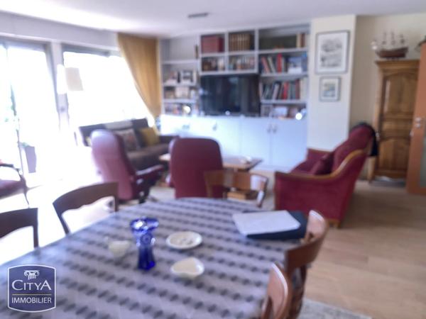 Appartement à vendre 4 pièces 99m² Laval (53000)