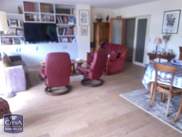 Appartement à vendre 4 pièces 99m² Laval (53000)