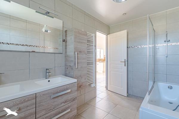 Maison 265 500 € Créon 5 p 113 m² DPE C