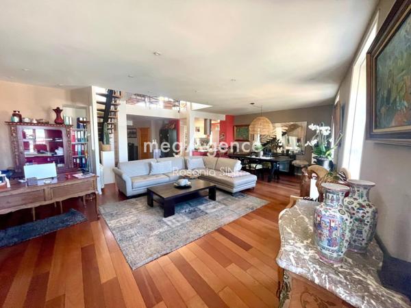 Appartement à LES SABLES-D'OLONNE, 85100 - 7 pièces 172m²