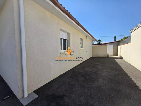Vente                                                      Maison
                        
                     5 pièces                      151 m2                     à Aureilhan