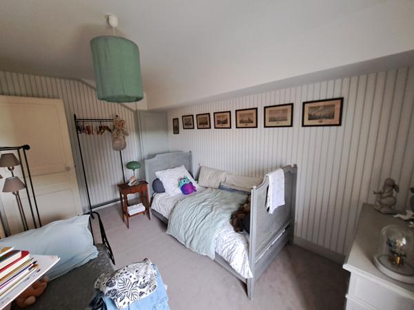 A DEUX PAS DU CENTRE VILLE: LE CHARME ET L'ESPACE REUNIS