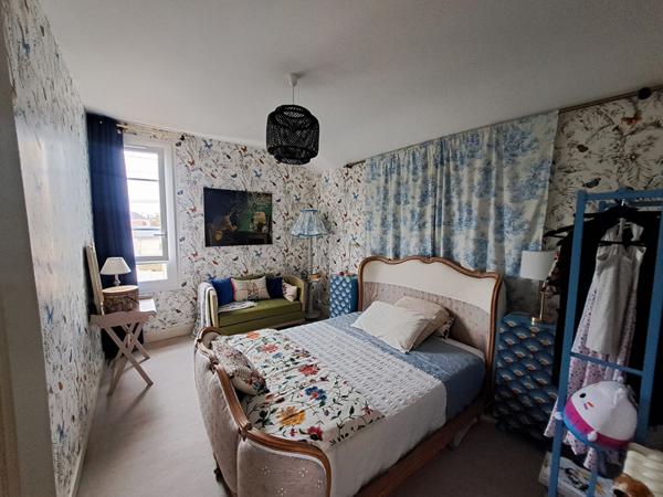 A DEUX PAS DU CENTRE VILLE: LE CHARME ET L'ESPACE REUNIS