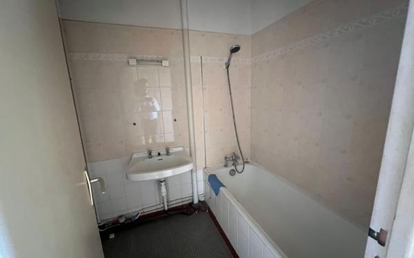 Appartement à vendre    3 pièces • 58,25 m2 Limoges