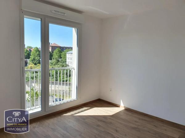 Appartement à louer 2 pièces 40.54m² Valenciennes (59300)