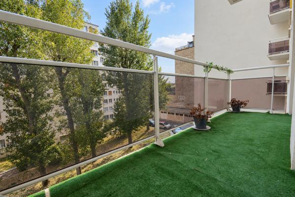 2 PIÈCES LUMINEUX - SÉJOUR 23M² - BALCON - CAVE