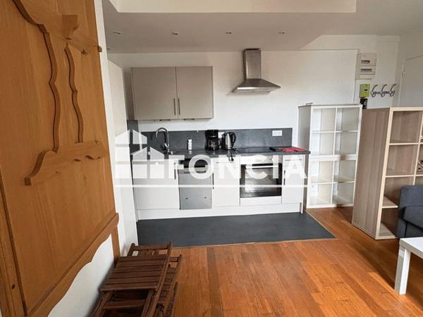 Location Studio 29.92 m² - 81 RUE LEBLANC Paris 75015