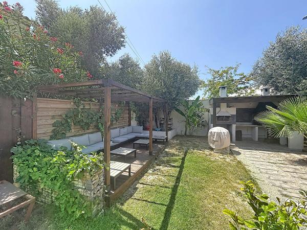 La Ciotat Maison familiale T5 de 125m² avec piscine -