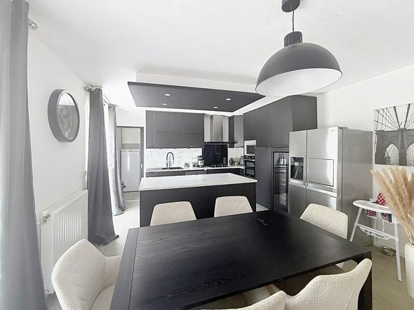 La Ciotat Maison familiale T5 de 125m² avec piscine -