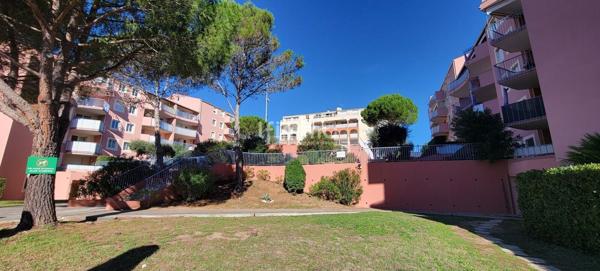 A vendre - Appartement 3 pièces à Fréjus centre ville.