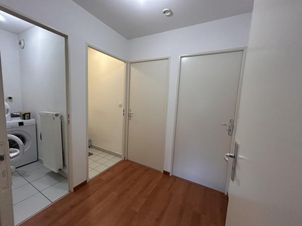 F3 de 70 m2 + une cave + 2 places de parking à PFASTATT (68120)