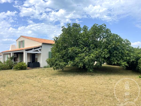 Maison familiale avec grand jardin et fort potentiel