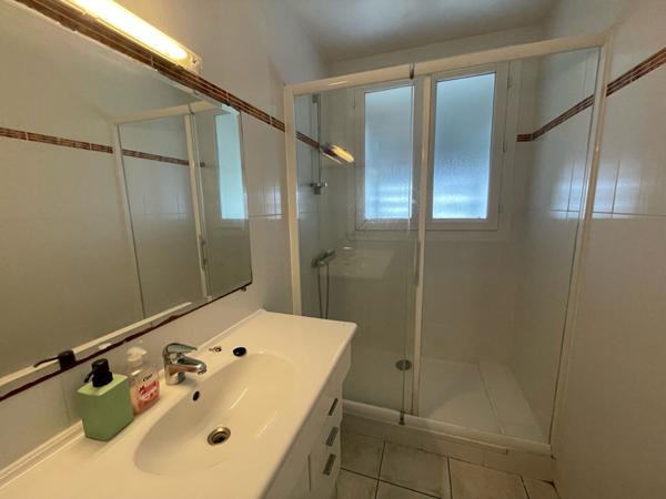 Appartement Saint Jean De Luz 3 pièces de 56.68 m2 loué meublé