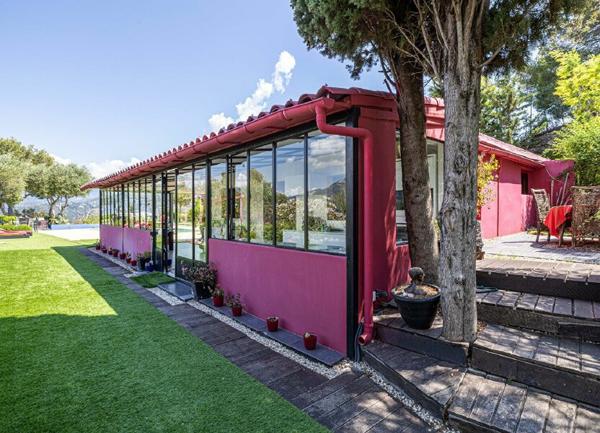 Maison à vendre    4 pièces •  Colomars