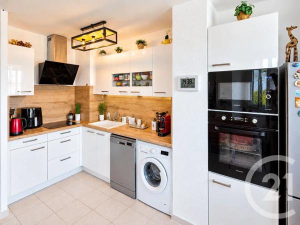 Appartement F2 à vendre  2 pièces - 50,17 m 2   EVRY  - 91