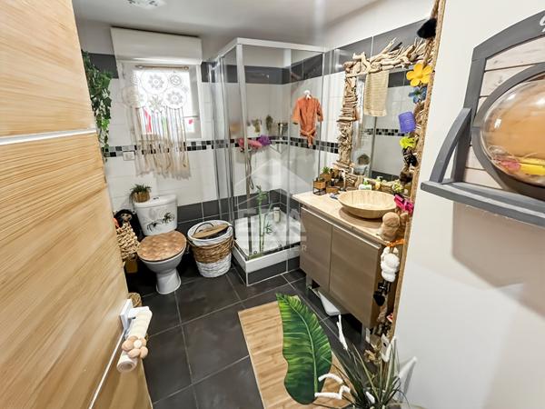 MARSEILLE 15eme - Appartement Marseille 3 pièces de 56.01 m2