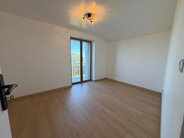 Appartement T4 de 126 m² Vue lac Léman et Jura Saint-Cergues