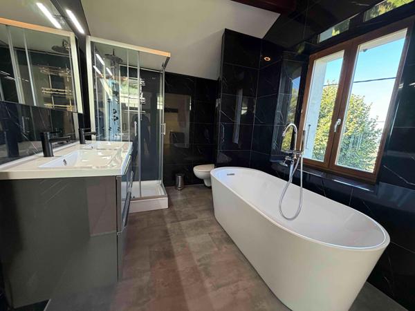Appartement T4 de 126 m² Vue lac Léman et Jura Saint-Cergues