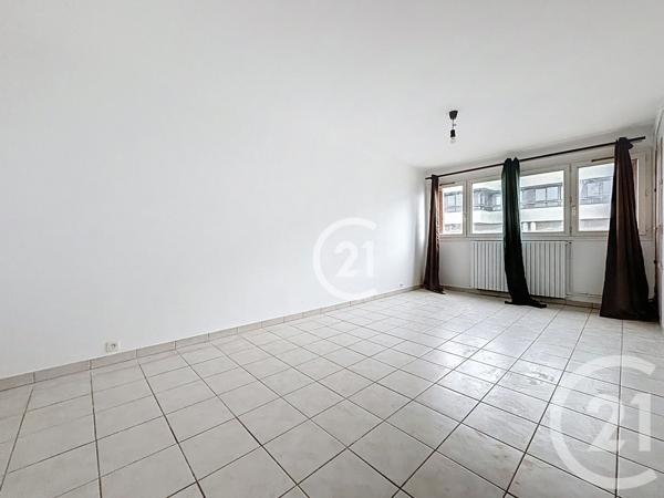 Appartement F3 à vendre  3 pièces - 72,47 m2 MONTREUIL - 93