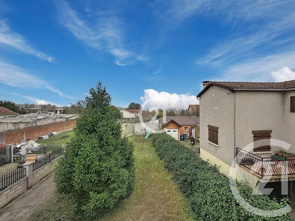 Appartement F3 à vendre  3 pièces - 72,47 m2 MONTREUIL - 93