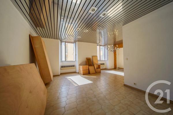 Appartement à vendre  8 pièces - 185 m 2   BASTIA  - 202