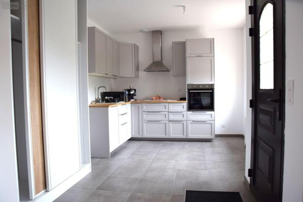 Maison à louer à Trégunc dans le Finistère (29910), ref : MAIS/1046   
Proximité CENTRE