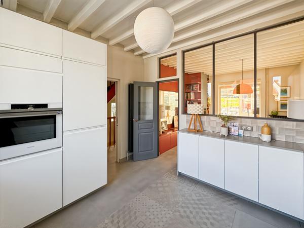 Proche centre-ville - Charme de l'ancien au goût du jour