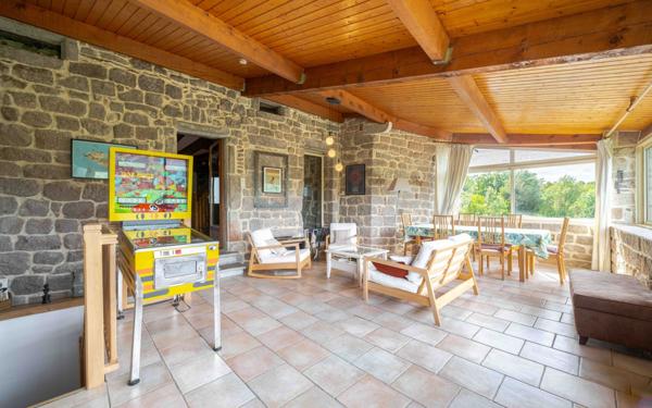 Maison à vendre    7 pièces •  Montréal