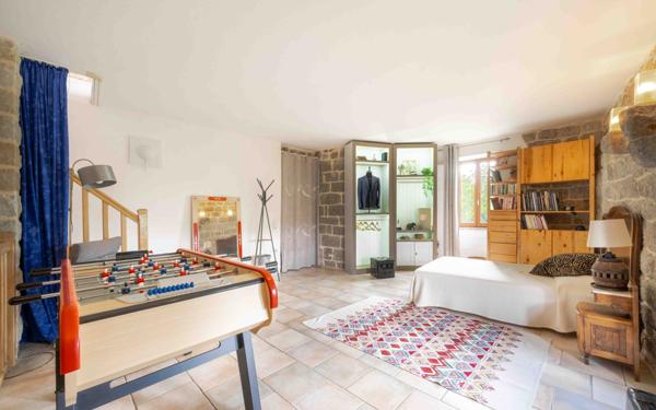 Maison à vendre    7 pièces •  Montréal