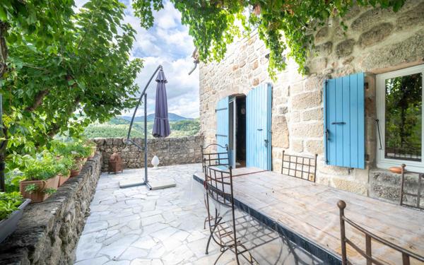 Maison à vendre    7 pièces •  Montréal