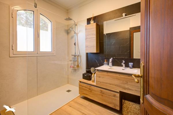 Maison à vendre 314 160 € Brive-la-Gaillarde 8 p 200 m² DPE B