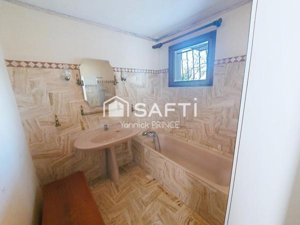 Spacieux pavillon 8pièces, 5chambres,sur sous sol!