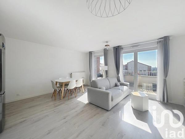 Appartement 3 pièces de 61 m² à Neuilly-sur-Marne (93330)