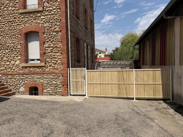 Bel appartement T2 de 29 m² avec cour privative et stationnement