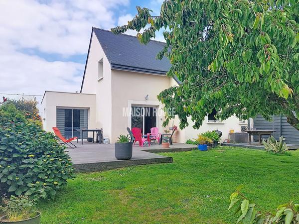Maison familiale 4 chambres - Vie de plain-pied - Jardin clos - Lamballe