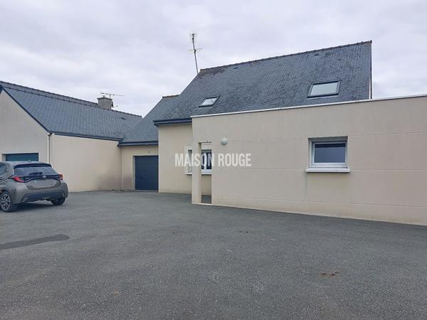 Maison familiale 4 chambres - Vie de plain-pied - Jardin clos - Lamballe