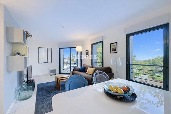 DINARD - Quartier Ancienne Gare | Appartement T2 récent avec balcon, garage et cave
