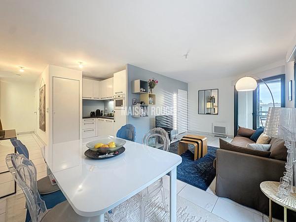 DINARD - Quartier Ancienne Gare | Appartement T2 récent avec balcon, garage et cave