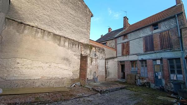 Maison Fere Champenoise 7 pièce(s) 130 m2