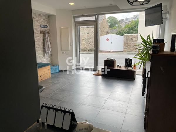 A louer - Local commercial - Centre-ville de SAINT-RENAN