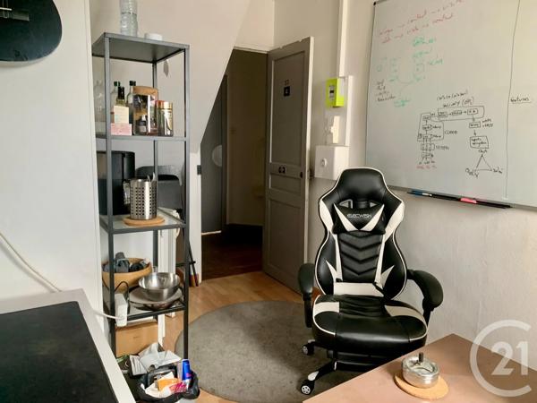 à vendre  65 m 2   PARIS  - 75006