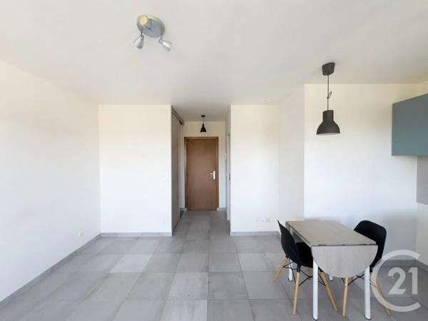 Appartement F1 à vendre  1 pièce - 25 m 2   ST MAUR DES FOSSES  - 94