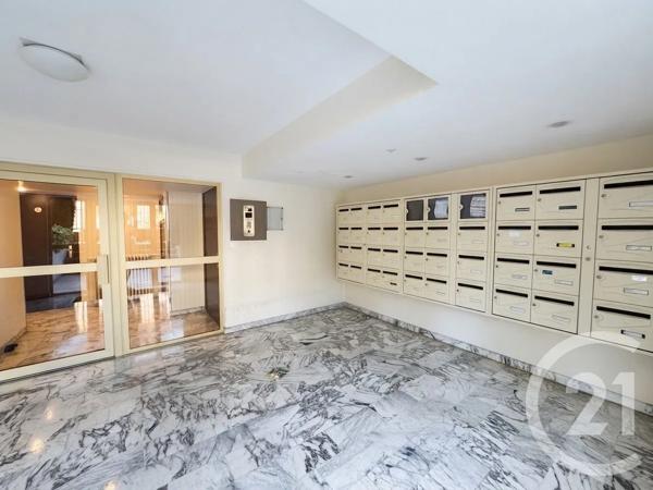 Appartement F1 à vendre  1 pièce - 25 m 2   ST MAUR DES FOSSES  - 94