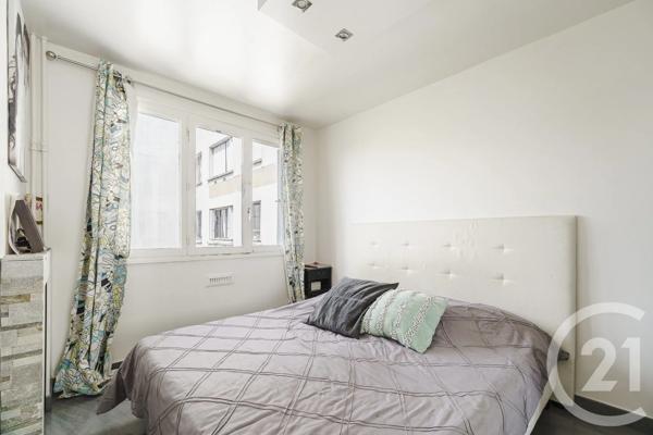 Appartement F3 à vendre  3 pièces - 74,02 m 2   PARIS  - 75019