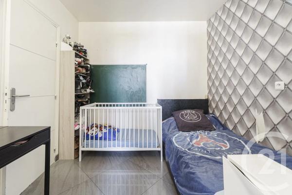 Appartement F3 à vendre  3 pièces - 74,02 m 2   PARIS  - 75019