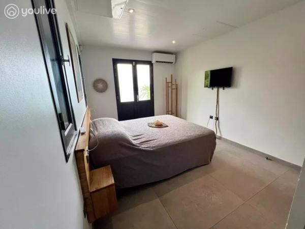 Mer des Caraïbes- Villa d’exception -pieds dans l’eau – opportunité ajustée- 206m2 -Saint-Pierre – Martinique