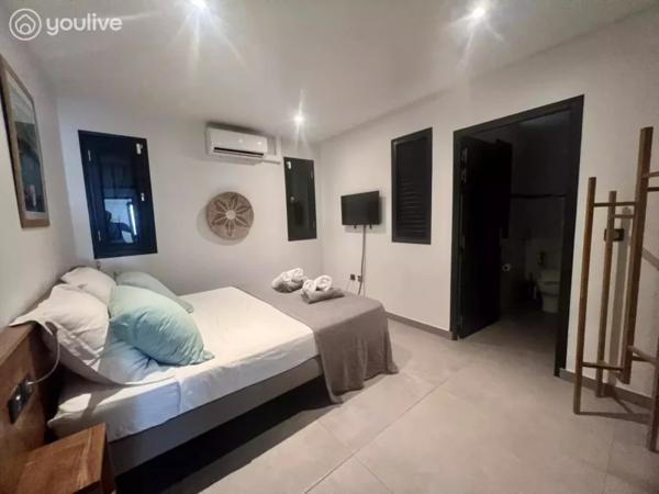 Mer des Caraïbes- Villa d’exception -pieds dans l’eau – opportunité ajustée- 206m2 -Saint-Pierre – Martinique